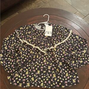 NWT Zara Black Floral Blouse with Lace Trim